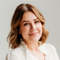 Megan-Henshall Megan-Henshall