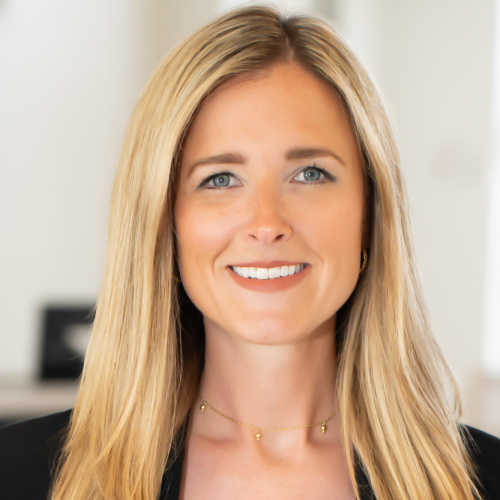 Meredith Dickinson Headshot